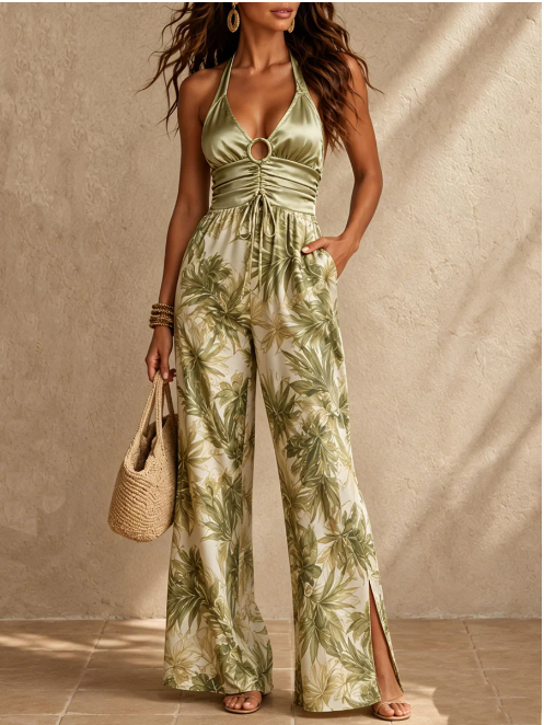Macacão Pantalona em Cetim com Amarração no Pescoço e Estampado Tropical (Estilo Boho Resort)