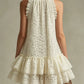 Minivestido Feminino Vintage Renda Bege, Sem Mangas e com Folhos
