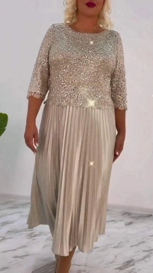 Vestido de menina com decote redondo e lantejoulas