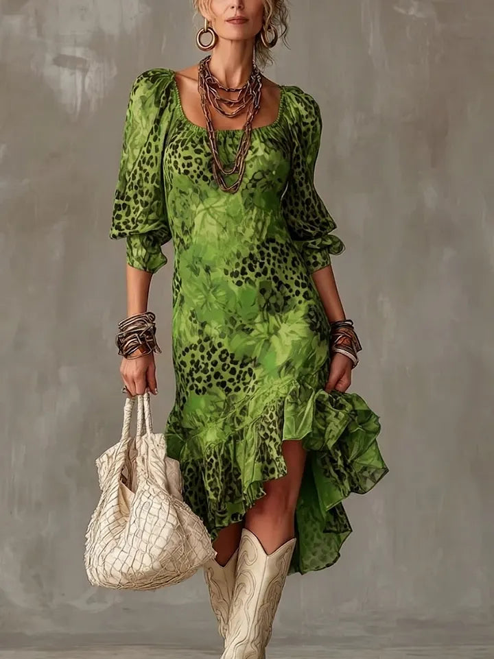 Vestido de Chiffon com Estampado de Onça Elegante